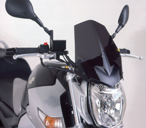 SUZUKI-6.jpg